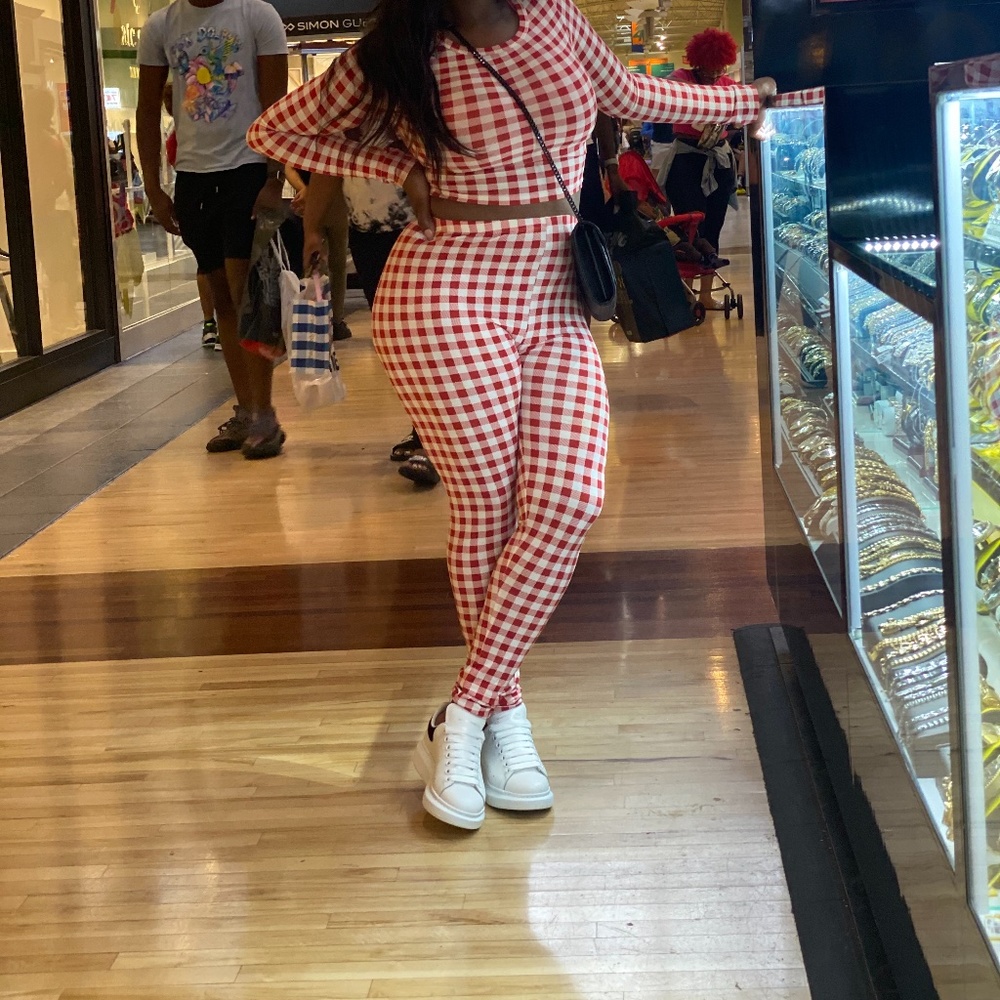 Two Piece Set “Checkmate” - Picture 4 of 4